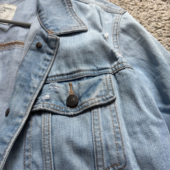 Abercrombie & Fitch Denim Jacket - Picture 4 of 9